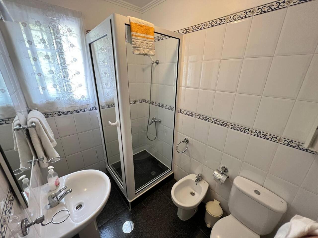 Comfortable 2-Bedroom Apartment For Relaxing Stays Funchal  Exterior photo